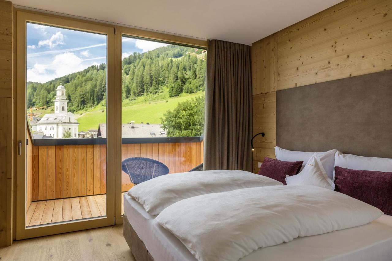 Hotel Strobl Sexten Bagian luar foto