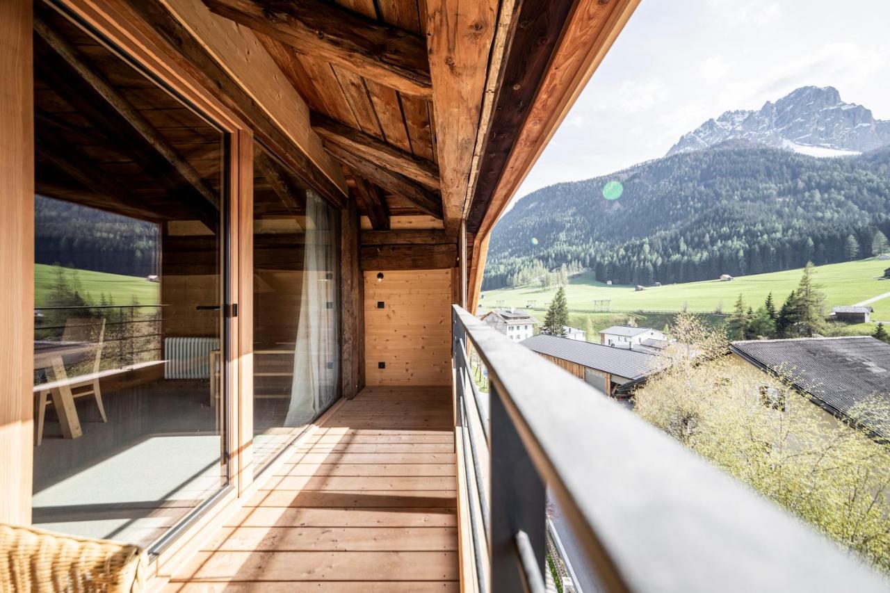 Hotel Strobl Sexten Bagian luar foto