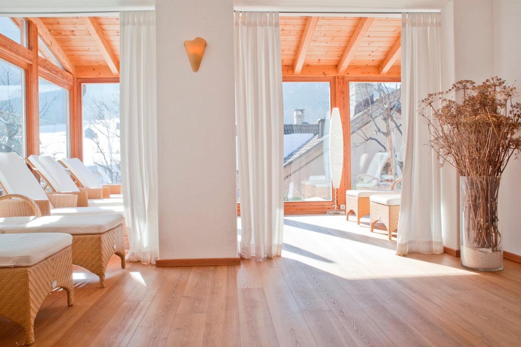 Hotel Strobl Sexten Bagian luar foto