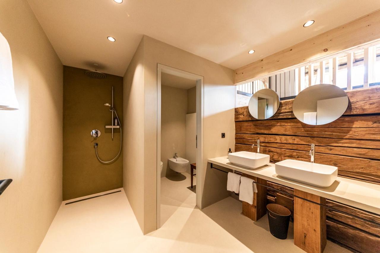 Hotel Strobl Sexten Bagian luar foto