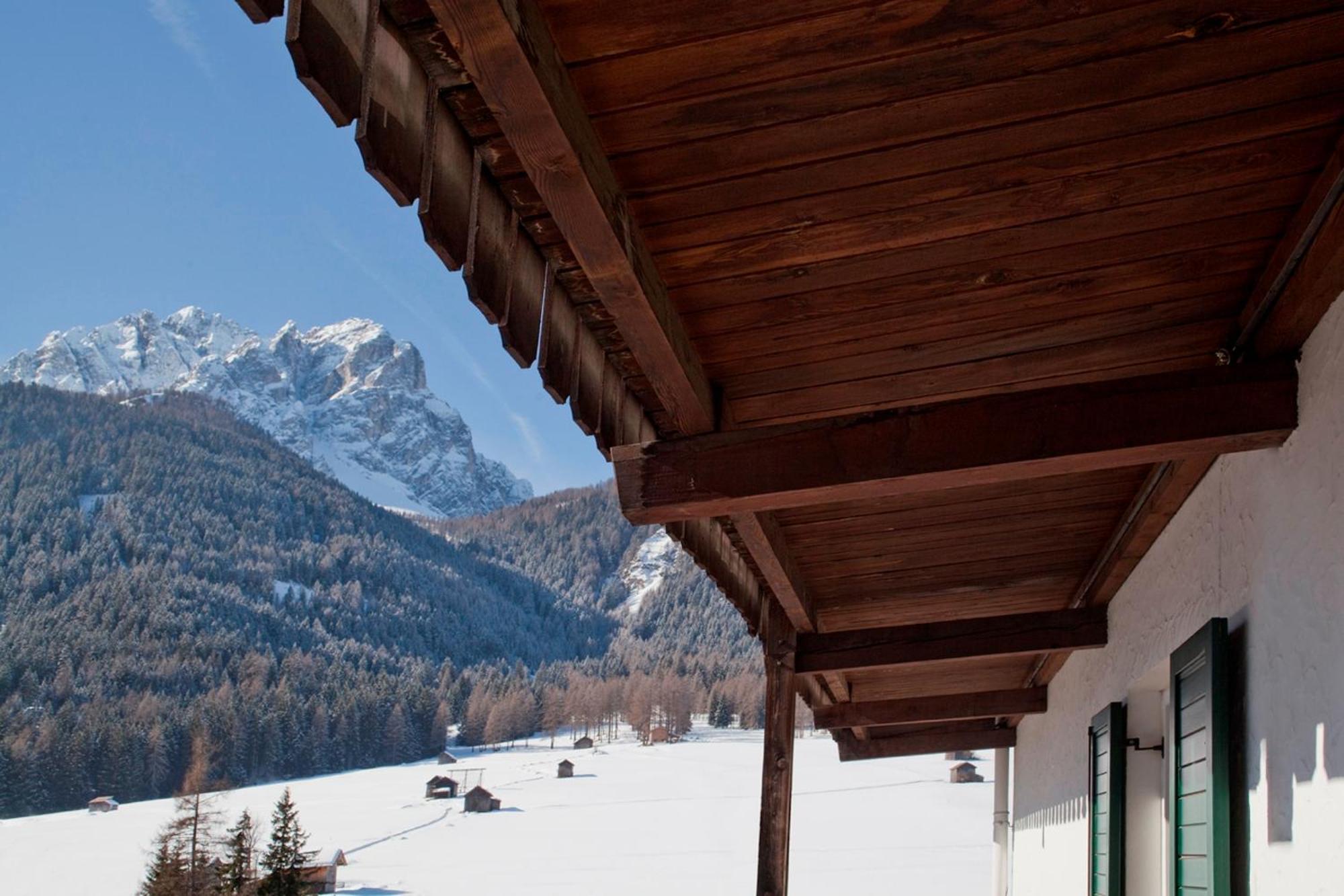 Hotel Strobl Sexten Ruang foto